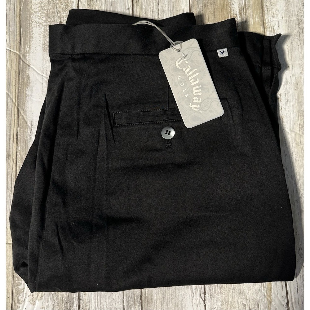 Callaway Golf‎ Women's Bermuda Style Black Golf Shorts Size 10 NWT